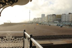 חופשה בברייטון - החוף של ברייטון הוב